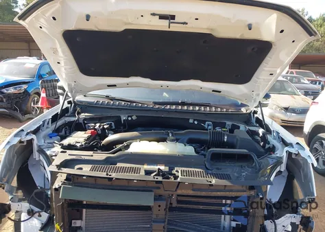 2025 Ford Expedition Active Max z USA, uszkodzony, nr VIN 1FMJK1J88SEA24315